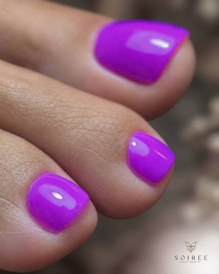 Pedicure hybrydowy – SOIRÉE Szczecin